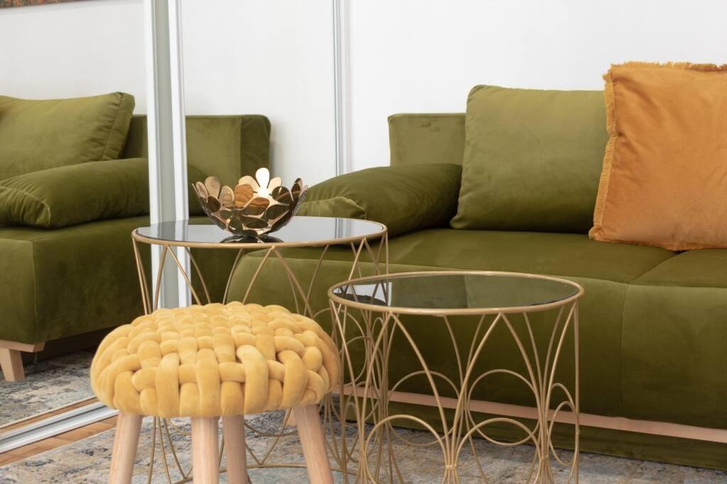 איברי-סור-סיין Parisian & Chic Appartement -15 Min From Paris Center מראה חיצוני תמונה